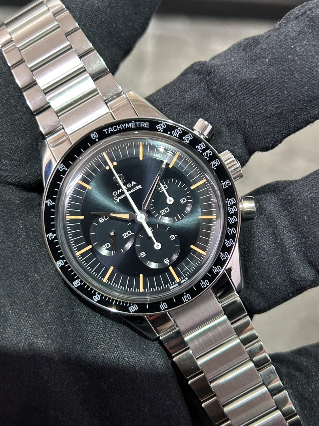 OMEGA(オメガ) スピードマスター ファースト オメガ イン スペー﻿ス【2025年1月印】【未使用品】【310.30.40.50.06.001】