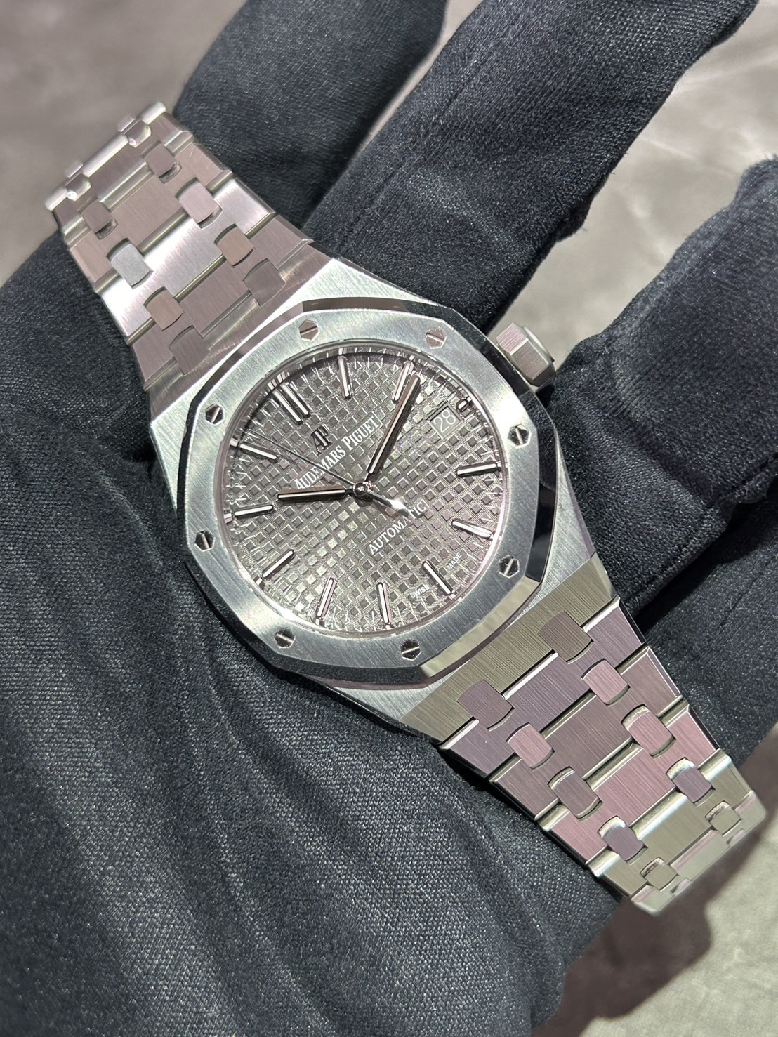 AUDEMARS PIGUET(オーデマピゲ)・ロイヤルオーク【2021年10月】【中古品】【15450ST.OO.1256ST.02】