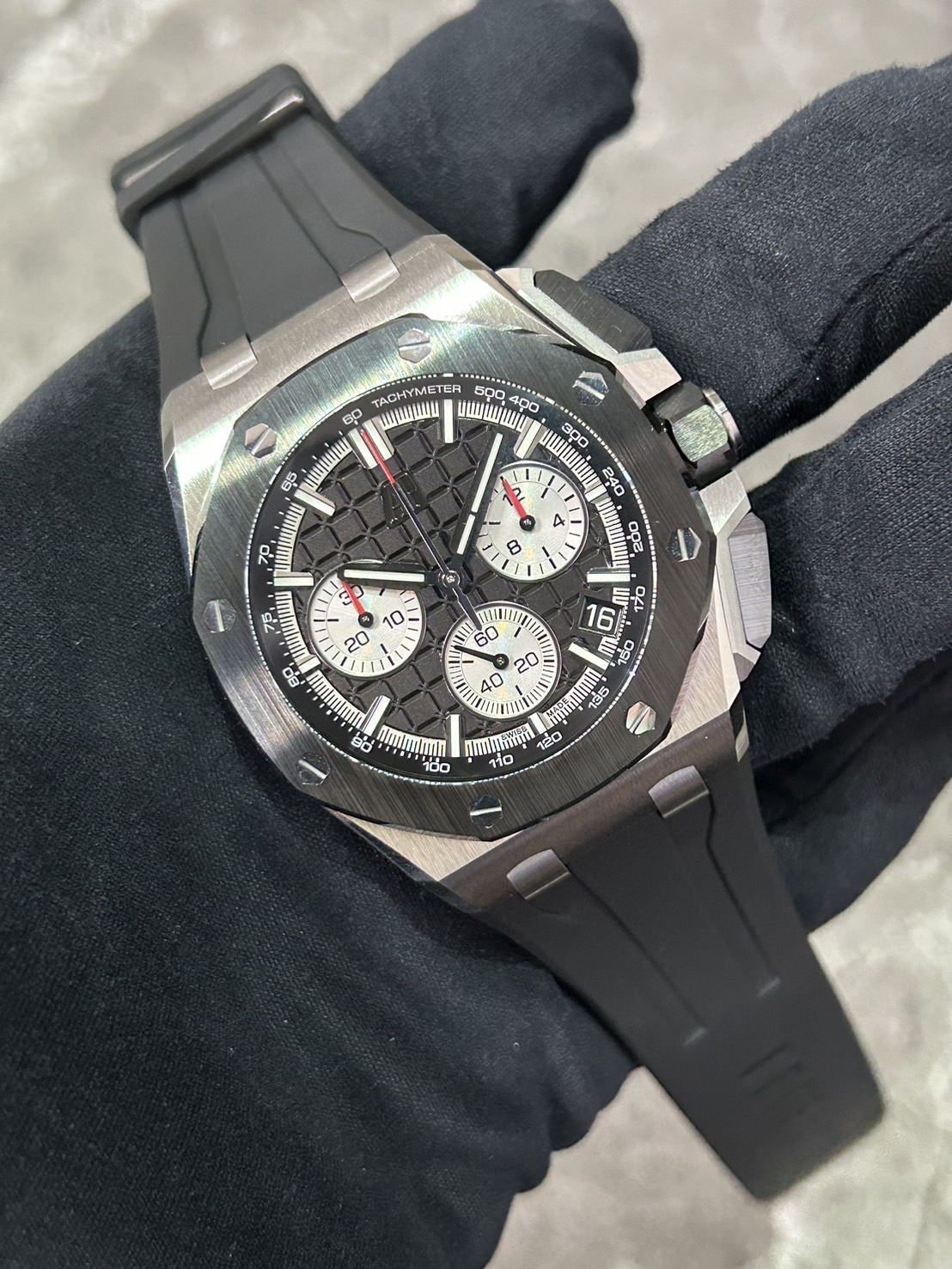 AUDEMARS PIGUET(オーデマピゲ)・ロイヤルオークオフショア【2022年7月印】【中古美品】【26420SO.OO.A002CA.01】