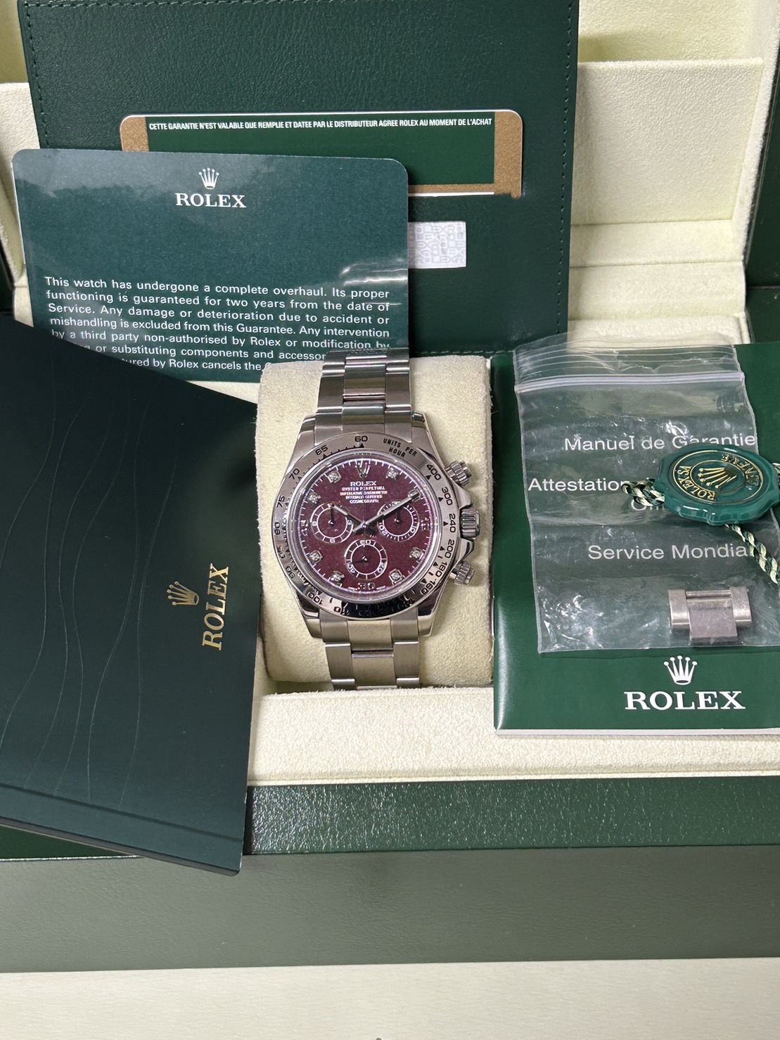 【12月25日営業終了まで、クリスマスセール】ROLEX(ロレックス)・デイトナV番【中古品】【116509】